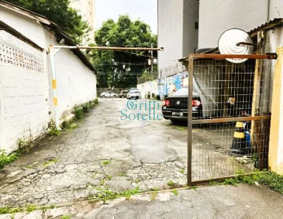 Imagem Terreno à Venda em Vila Olímpia - São Paulo/SP.