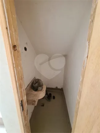 Imagem Sobrado à venda com 3 quartos, sendo 1 suíte, em Butantã, São Paulo - SP