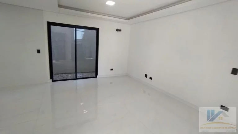 Imagem Sobrado para Venda em São José dos Pinhais, Boneca do Iguaçu, 3 dormitórios, 1 suíte, 2 banheiros, 2 vagas