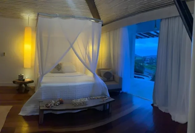 Imagem Casa para Venda em Armação dos Búzios, Búzios, 4 dormitórios, 4 suítes, 6 banheiros, 3 vagas
