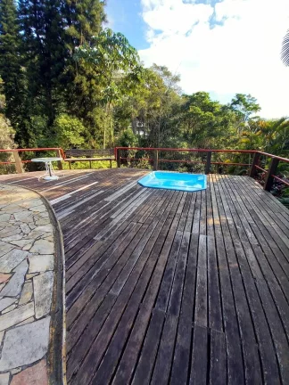 Imagem CASA COM 18.000M2, PISCINA - NOVA FRIBURGO.