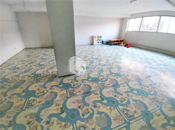 Imagem Apto à venda, 78m² com 3 dorms., sala com varanda, cozinha e dorms. com armários, Vista deslumbrante Santana, 1 vaga e lazer com piscina aquecida.