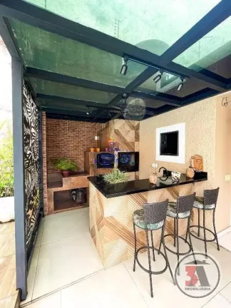 Imagem Cond. Maria Auxiliadora - Casa 220m2 c/ Piscina