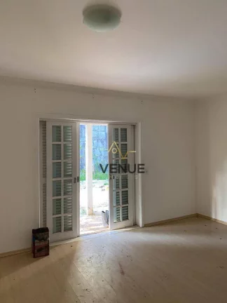 Imagem Casa à venda, 600 m² por R$ 3.386.000,00 - Centro - Arujá/SP
