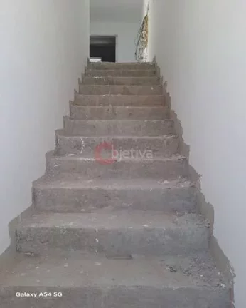 Imagem Casa duplex à venda de 4 quartos com quintal - Foguete - Cabo Frio.