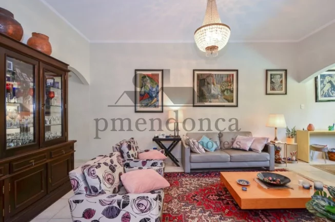 Imagem Apartamento em Higienópolis prédio badalado com 106m², 3 quartos e 1 vaga.