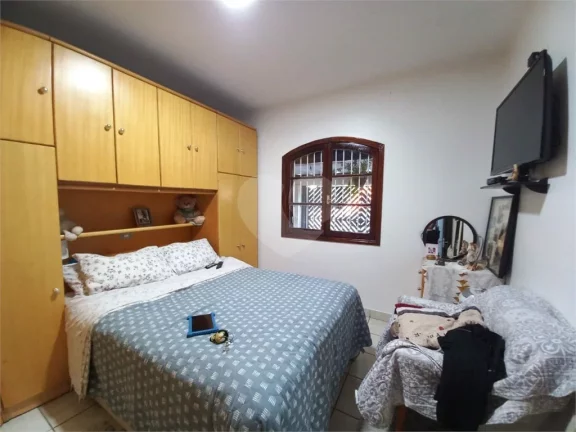 Imagem Casa à venda com 2 quartos, sendo 1 suíte, em Butantã, São Paulo - SP