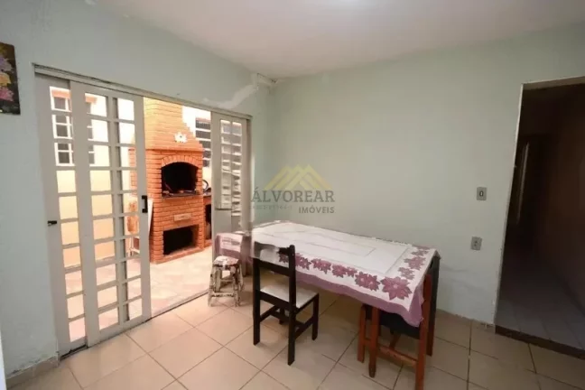 Imagem Duas Casas no Mesmo Terreno ? Ideal para Morar ou Investir
