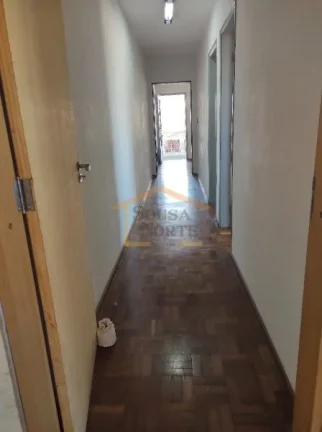 Imagem São 2 imóveis, um sobre o outro, exatamente iguais, cada um com 2 dormitórios, sala, varanda, coz...