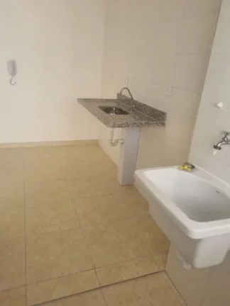 Imagem Apartamento à Venda em Guilhermina, Praia Grande - SP