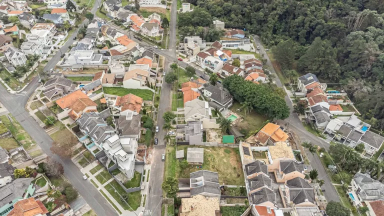 Imagem Terreno a venda no Mossunguê