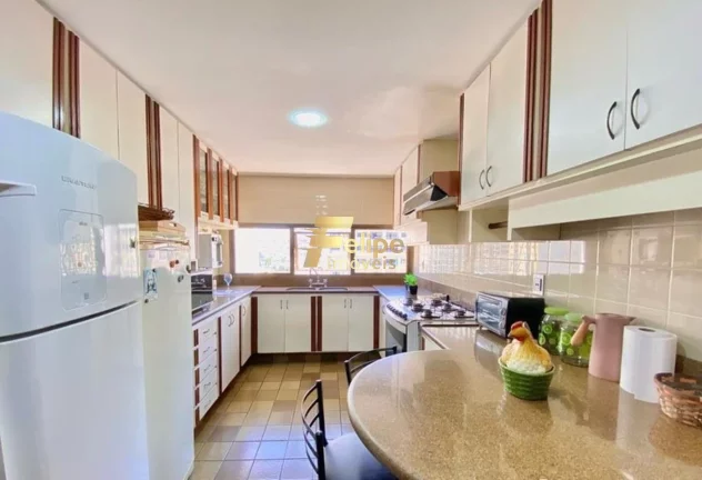 Imagem UM GIGANTE APARTAMENTO DE 365M² NA PRAIA DA COSTA / VILA VELHA - ES