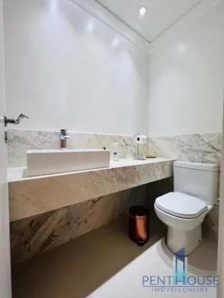 Imagem Apartamento Zona Central para Venda em Balneário Camboriú, CENTRO, 3 dormitórios, 3 suítes, 4 banheiros, 2 vagas