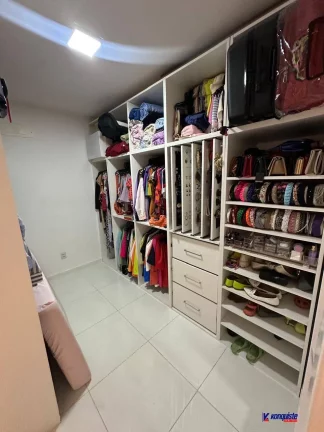 Imagem VENDO CASA 3/4 REFORMADA CONDOMÍNIO-SIM