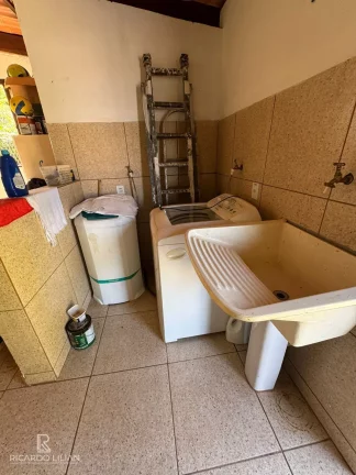 Imagem Maravilhosa chacara em Atibaia com 1100m² e 150m² de area construida - 3 Dormitorios sendo uma suite - A VENDA!!!