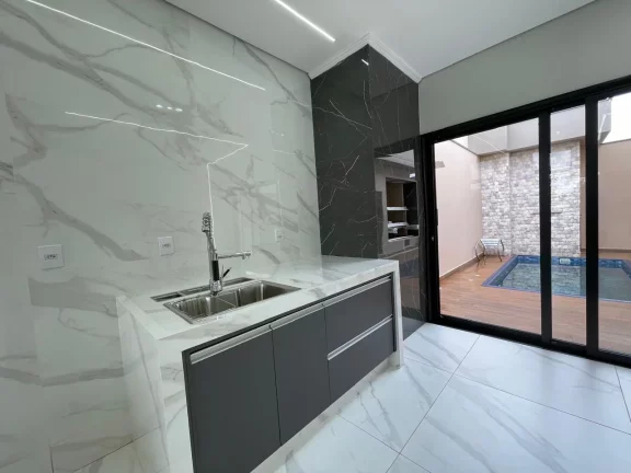 Imagem Casa Espetacular à Venda no Condomínio Portal Ville Jardim Europa, em Boituva