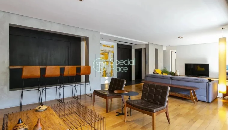 Imagem Lindo Apartamento com 191m² no Alto da Lapa. Ensolarado, com ares de casa! Todo reformado, varanda ...