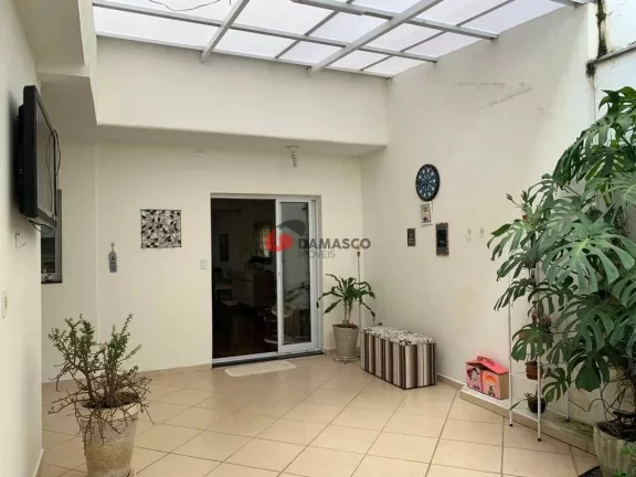 Imagem Sobrado à venda 3 Quartos, 1 Suite, 4 Vagas, 220M², Santa Maria, São Caetano do Sul - SP