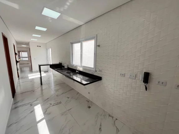 Imagem CASA SOBREPOSTA BAIXA NOVA EM FINO ACABAMENTO NO EMBARÉ