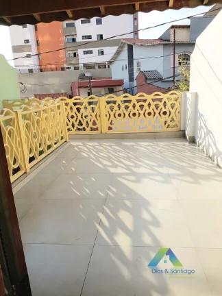 Imagem SOBRADO COM 3 DORMITÓRIOS E 2 VAGAS EM VALPARAÍSO - SANTO ANDRÉ!