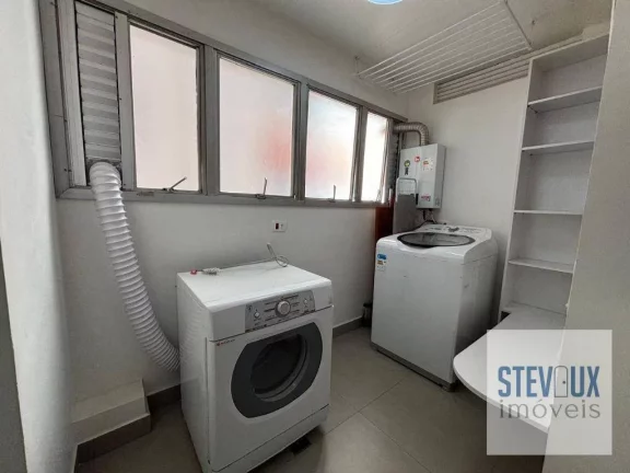 Imagem Apartamento reformado com lazer na melhor rua do Itaim Bibi