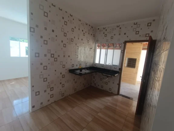 Imagem Casa para Venda em Itanhaém, Jamaica (Praia), 2 dormitórios, 1 suíte, 1 banheiro, 2 vagas