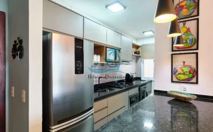 Imagem Apartamento mobiliado com 2 dormitórios a venda em Ubatuba, entre os bairros de Itaguá e Estufa 1.