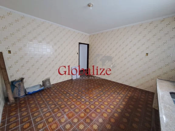 Imagem Casa à venda com 154m², 2 quartos, quintal, vaga para 3 carros por R$645.000,00 no Marapé em Santos