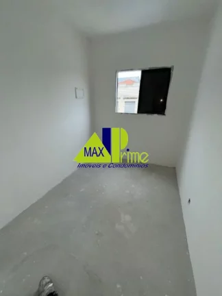 Imagem Imperdível oportunidade: Casa à venda na Vila Ré, com 3 quartos, 1 suíte, 2 vagas de garagem!