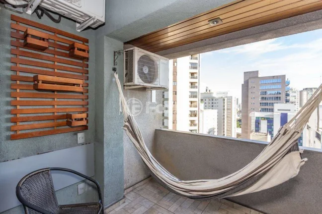 Imagem Oportunidade !! Apartamento Moema com localização privilegiada.