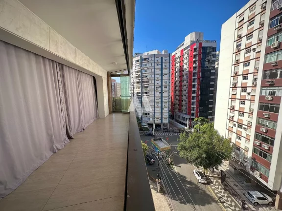Imagem Apartamento retrofit á venda Gonzaga em Santos