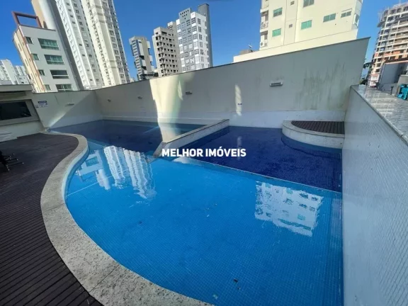 Imagem Apartamento à venda com 02 suítes e 02 vagas de garagem no centro de Balneário Camboriú