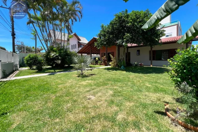Imagem Casa térrea 3 dormitórios!