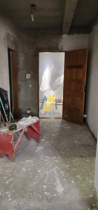 Imagem Casa Comercial para Locação com 5 Vagas, Água e Luz Individuais