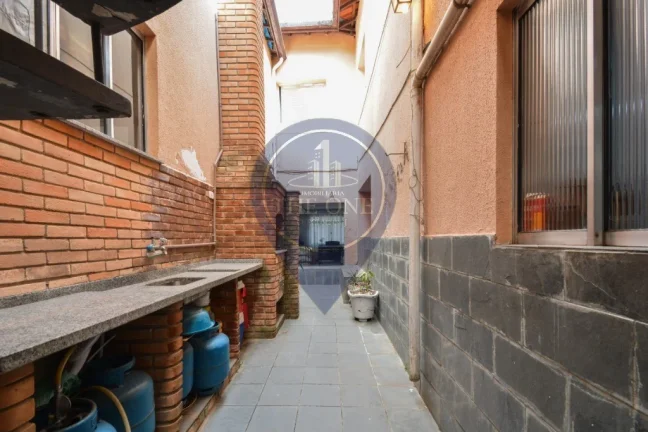 Imagem Imperdível oportunidade! Casa à venda no Cambuci, São Paulo-SP, 3 quartos, 3 suítes, 2 salas, 5 banheiros, 1 vaga, 200m².