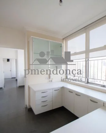 Imagem Apartamento em Higienópolis com 3 quartos (1 suíte) e 1 vaga, 180 m2
