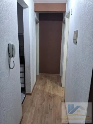 Imagem Apartamento para Venda em Curitiba, Sítio Cercado, 2 dormitórios, 1 banheiro, 1 vaga