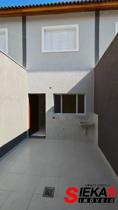 Imagem Imperdível! Casa à venda em São Paulo-SP, Vila Síria, 2 quartos, 1 sala, 2 banheiros, 2 vagas de garagem, 70m² de área.