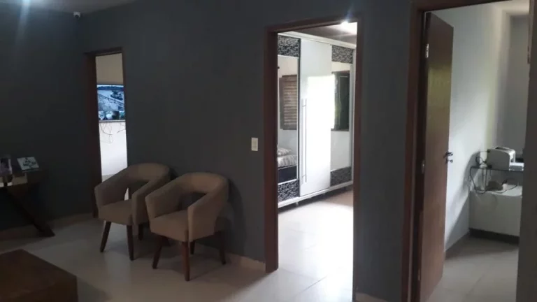 Imagem Ampla Casa de 183m² em Poço – Conforto, Segurança e Lazer!
