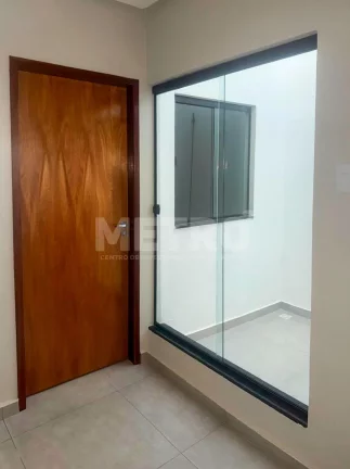 Imagem Casa à venda no Bairro Dom Avelar com 3 quartos, sendo 1 suíte, PETROLINA - PE