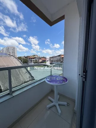 Imagem Apartamento de 68 m² com varanda em Residencial Coqueiral. 2 quartos(suíte) e balcão integrando à sala. Agende sua visita!