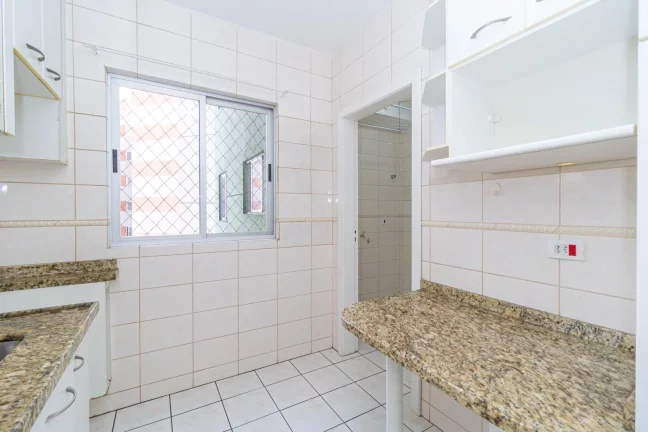 Imagem Apartamento de 3 quartos no bairro Lindóia
