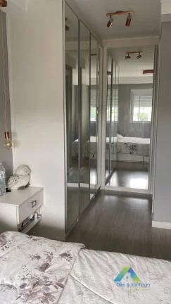 Imagem Excelente apartamento reformado com alto padrão de acabamento em área nobre do Morumbi.