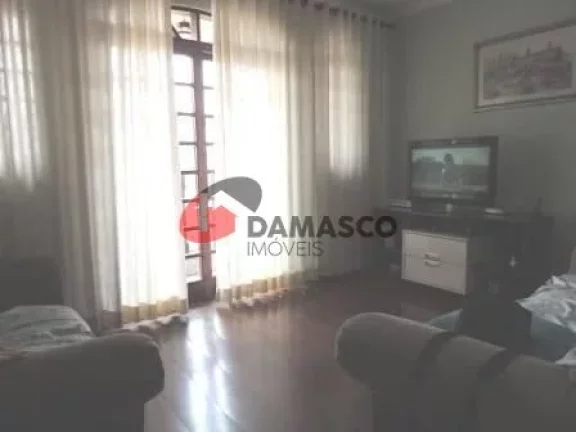 Imagem Sobrado à venda 3 Quartos, 2 Vagas, 246 m², Vila Palmares, Santo André - SP