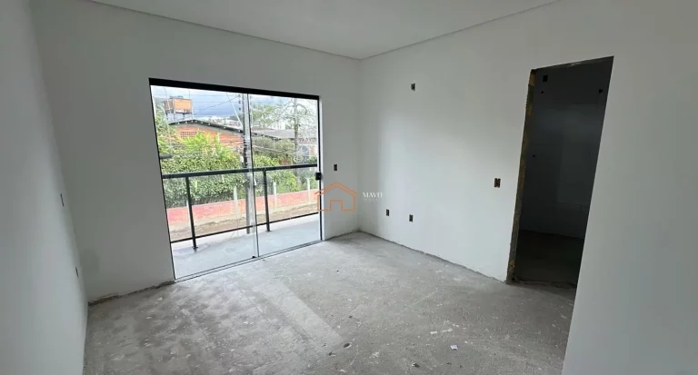 Imagem CASA RESIDENCIAL em JOINVILLE - SC, FLORESTA