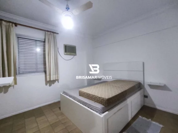 Imagem PITANGUEIRAS- UMA QUADRA DA PRAIA , LOCALIZAÇÃO ESPETACULAR , GARAGEM NO PRÉDIO.