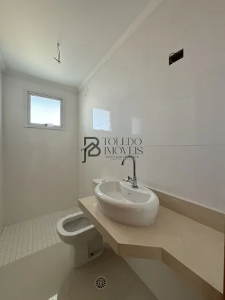 Imagem Apartamento Vista Mar com 2 Dormitórios sendo 1 suíte no bairro Guilhermina - Praia Grande