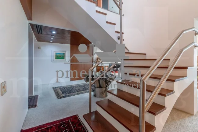 Imagem Belíssima Cobertura Duplex com 623m², 3 suítes e 6 vagas