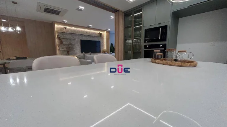 Imagem Apartamento com 3 dormitórios à venda, 159 m² por R$ 2.300.000 - Gonzaga - Santos/SP