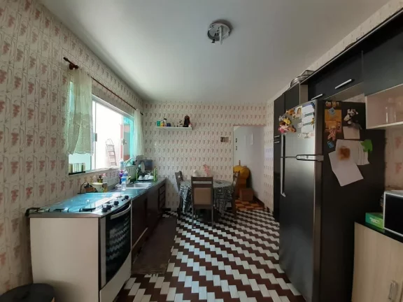 Imagem Casa com 2 Quartos e 2 banheiros à Venda, 100 m² por R$ 568.000